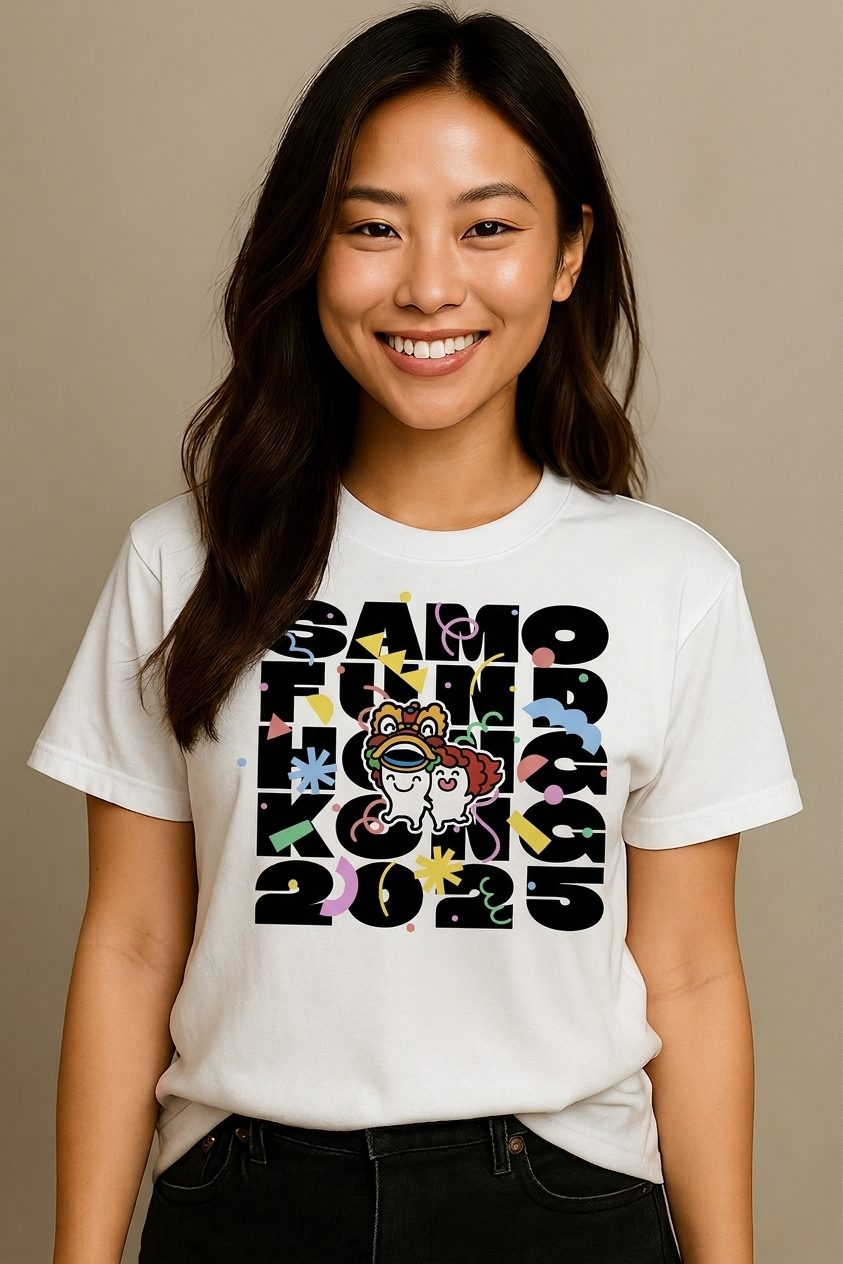 Tee worn, studio